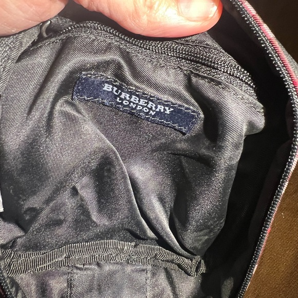 Burberry Nova Check Cosmetic Bag Bundle - great condition- no call-outs - Picture 7 of 14